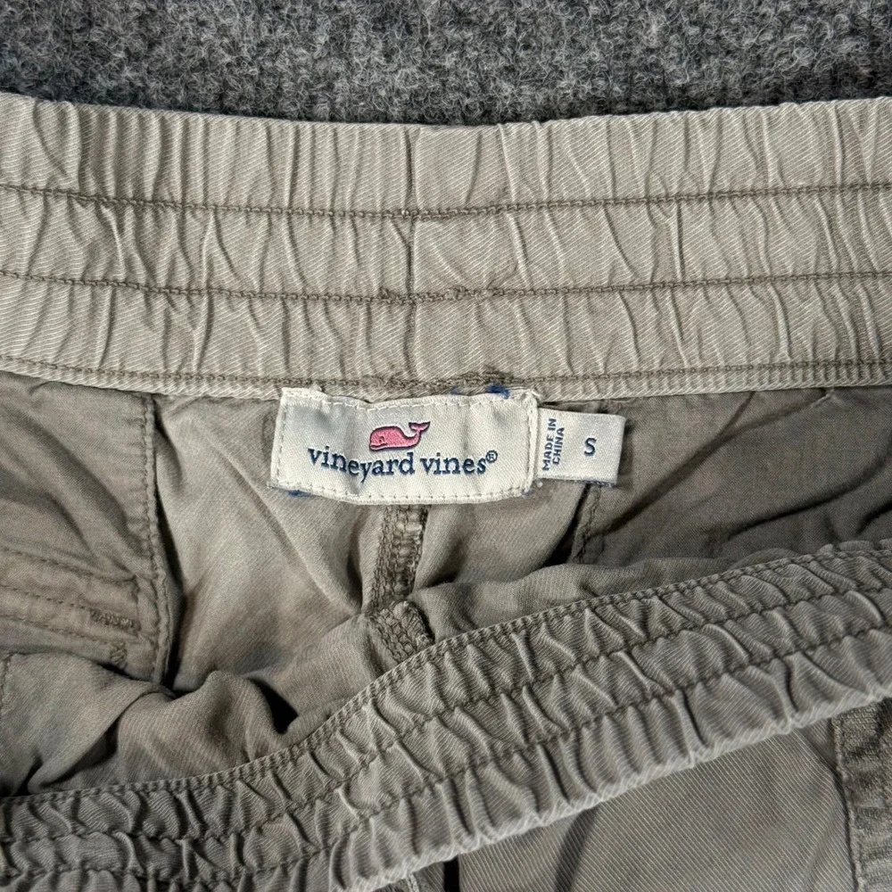 Vineyard Vines Shorts Womens Small S Khaki Tencel Drawstring Elastic Waist Short